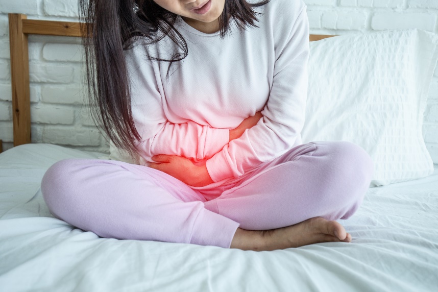 Dolore al basso ventre durante le mestruazioni o la menopausa: cosa