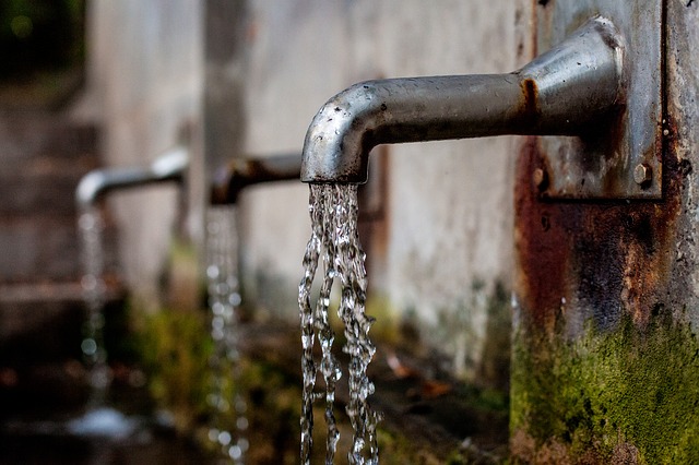 acqua dal rubinetto