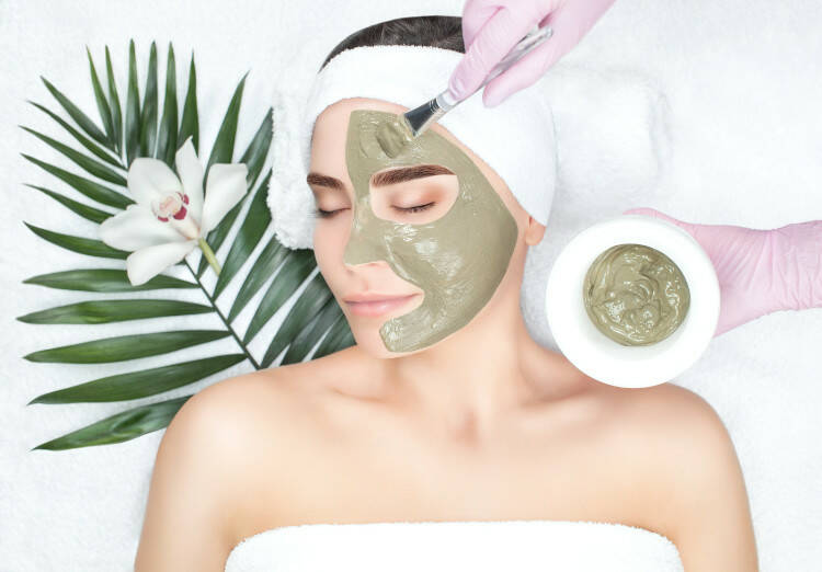 Trattamento casalingo per l'acne: come liberarsene con le migliori ricette naturali