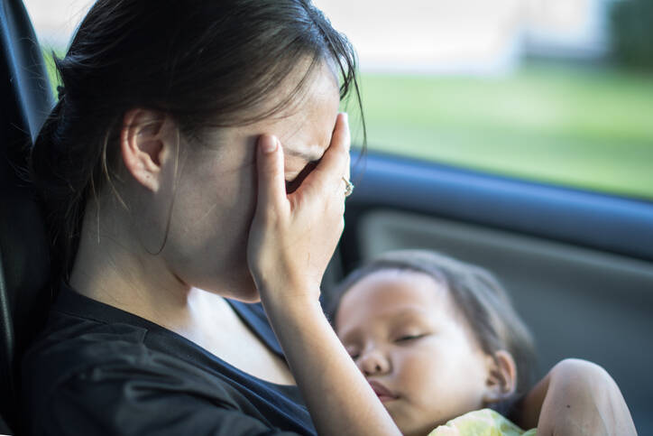 Movimenti improvvisi o scuotimenti del bambino? Attenzione alla sindrome del bambino scosso