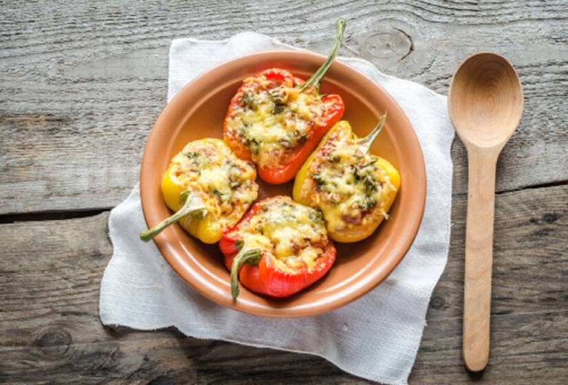 Ricetta sana a base di paprika fresca: come fare i peperoni arrostiti ripieni?