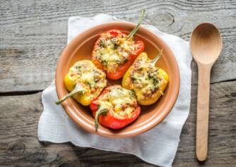 Ricetta sana a base di paprika fresca: come fare i peperoni arrostiti ripieni?