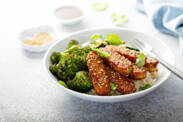 Ricetta per un ottimo tempeh teriyaki con broccoli e riso