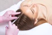 Mesoterapia dei capelli: cos'è e quali sono i suoi effetti, vantaggi e svantaggi?