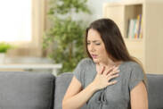 Pressione toracica: qual è la causa del temuto dolore al petto?